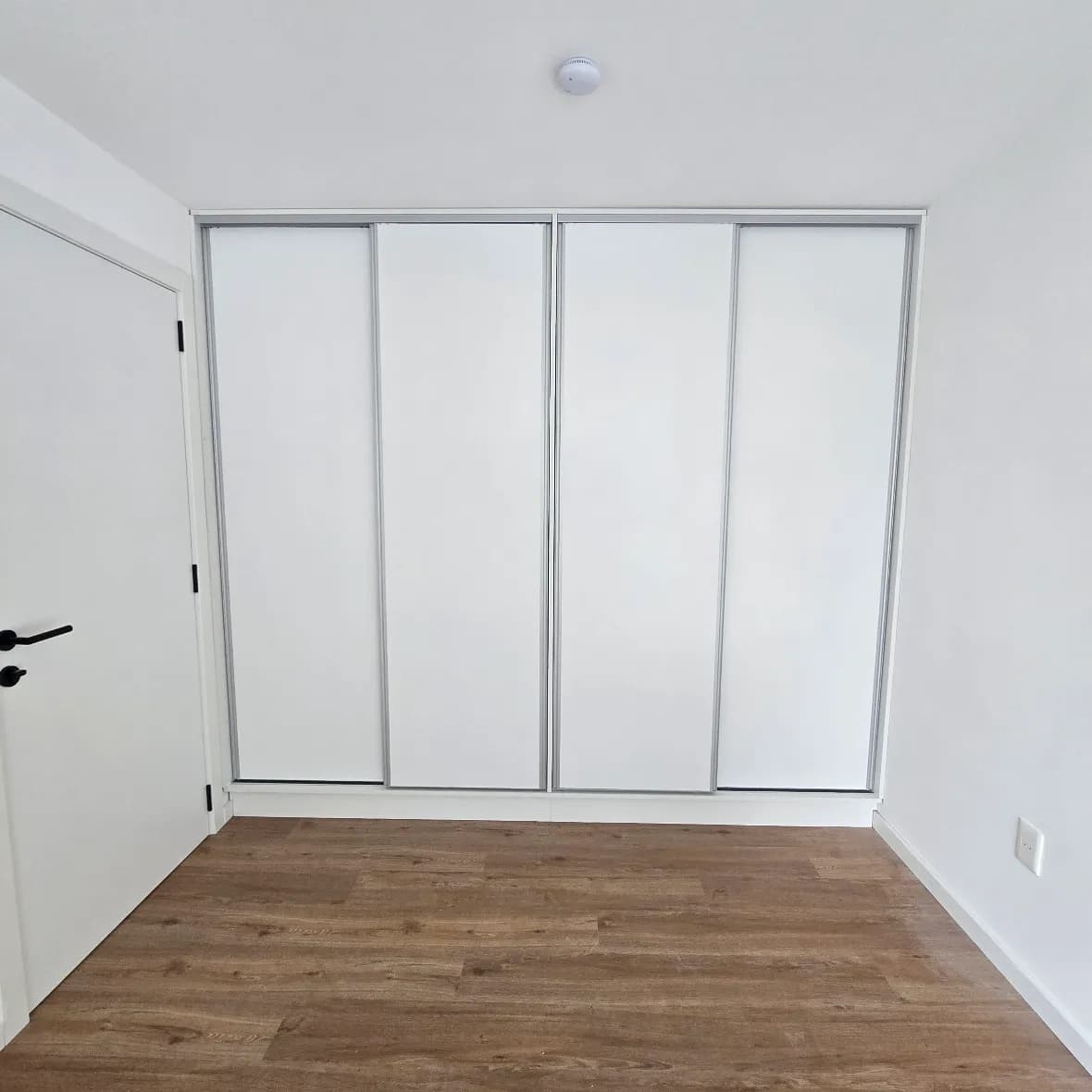 Placar en Nicho "Master-Storage" - Cuádruple Integral