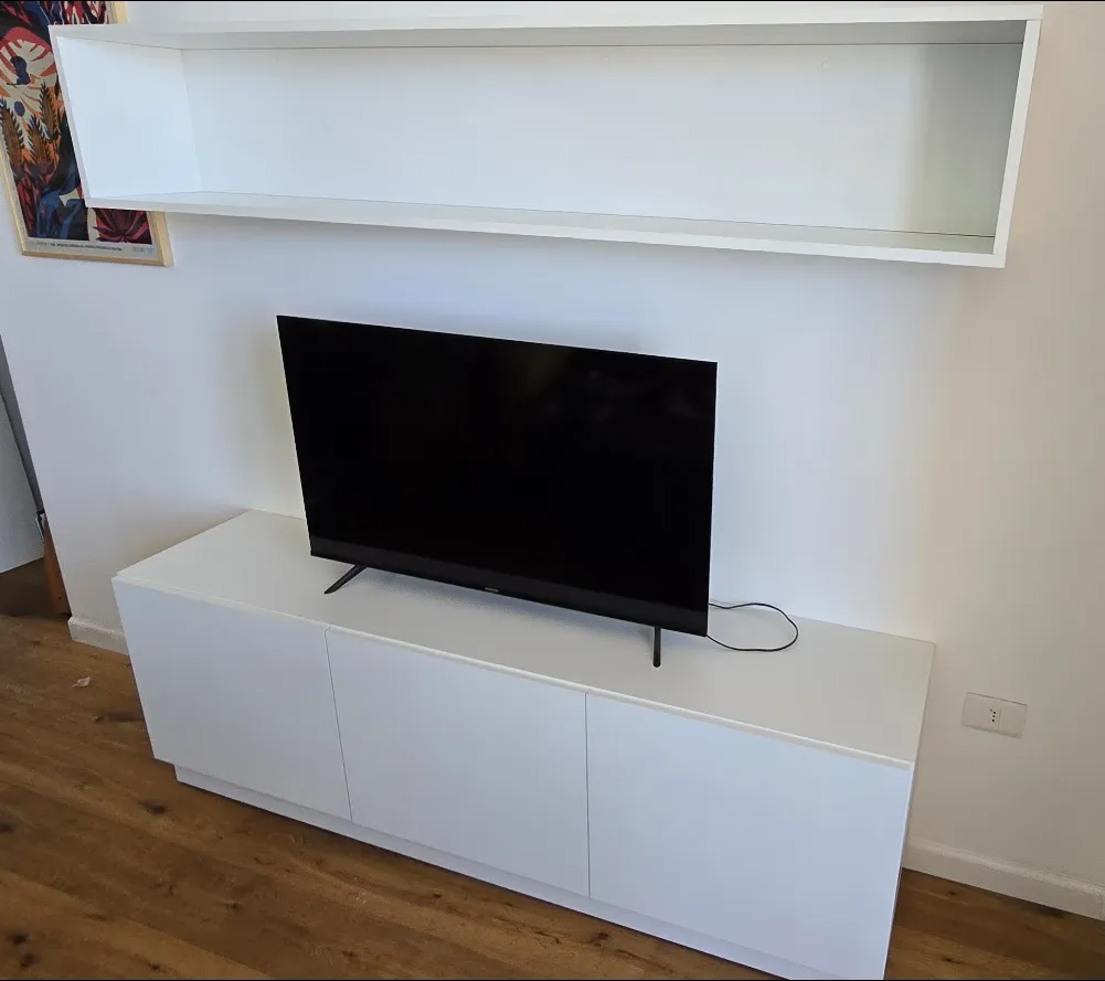 Set de Living Horizon - Rack bajo + Estante Mural