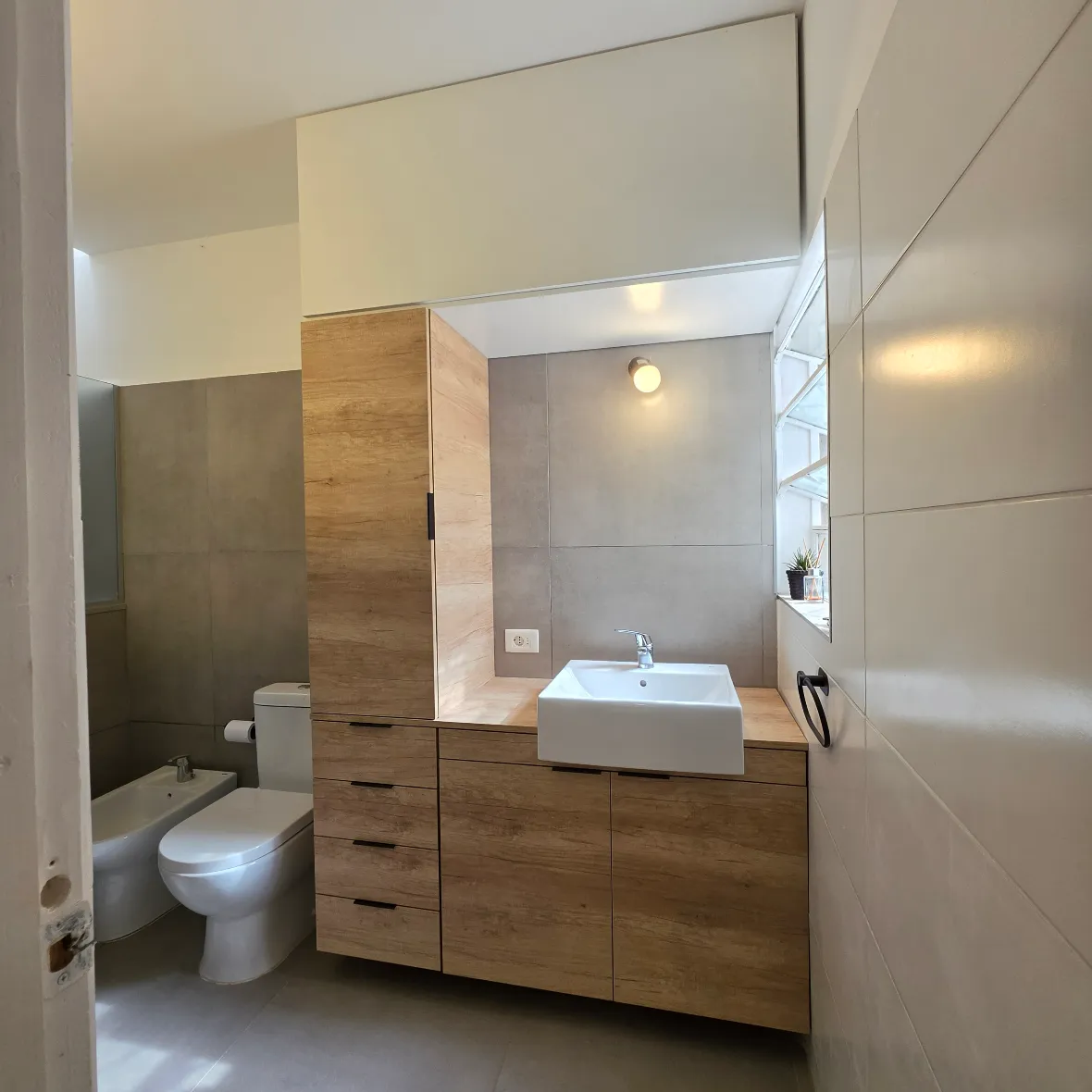 Placar de Baño a Medida - Combinación Nebraska y Blanco