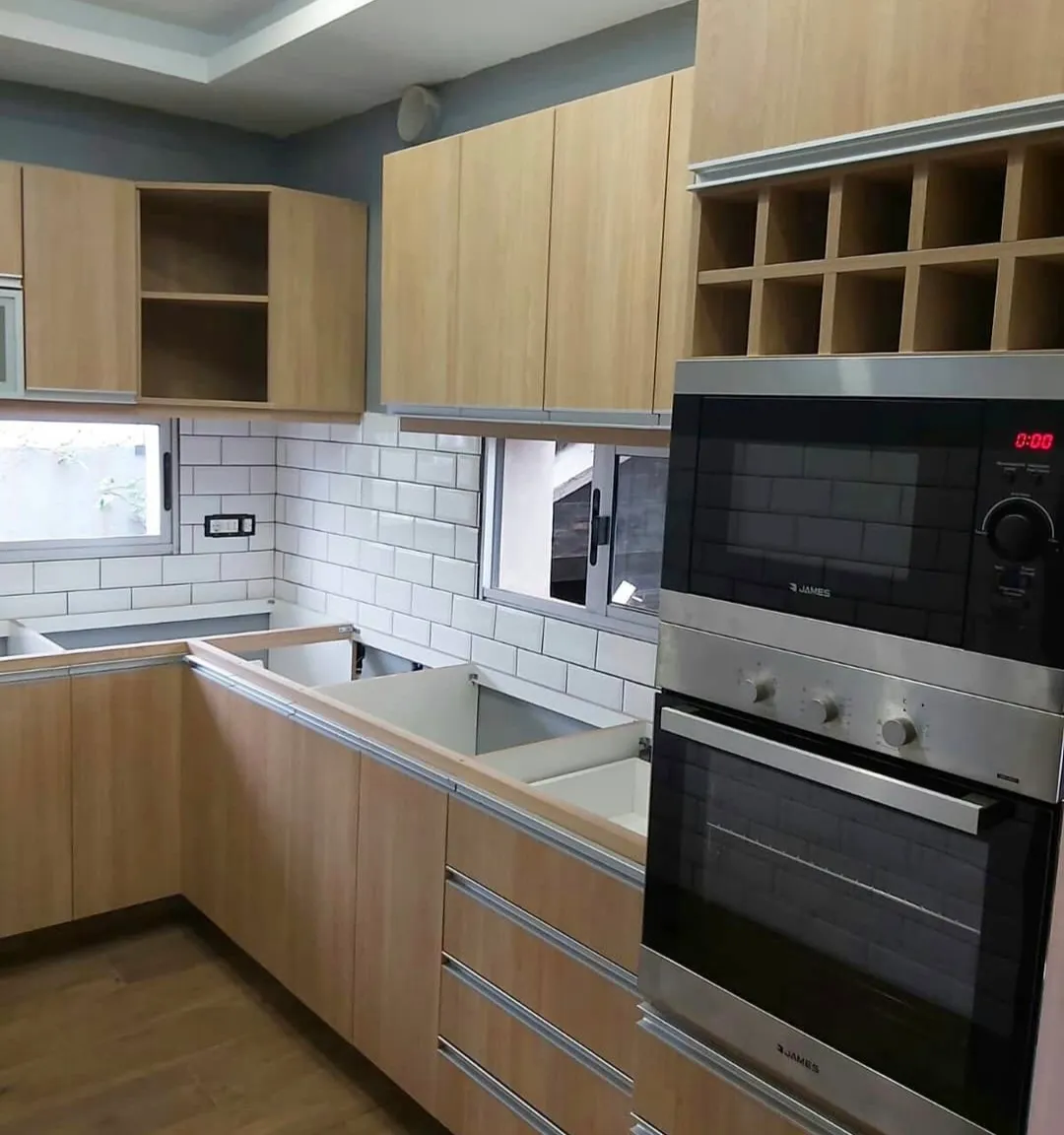 Amoblamiento de Cocina Integral a Medida - Diseño Vanguardia (18mm)